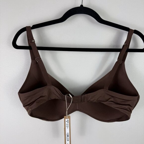 SKIMS 36D Cocoa Wireless Form Push Up Plunge Bra Seamless Nude Brown Flawed - Picture 4 of 5